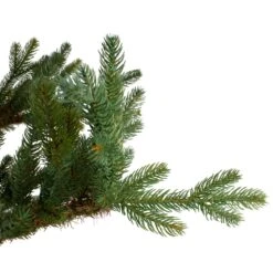 Northlight North Pine Artificial Christmas Tree - Unlit - 6.5-ft -Dalbello shop 330748782 MainImage frCA