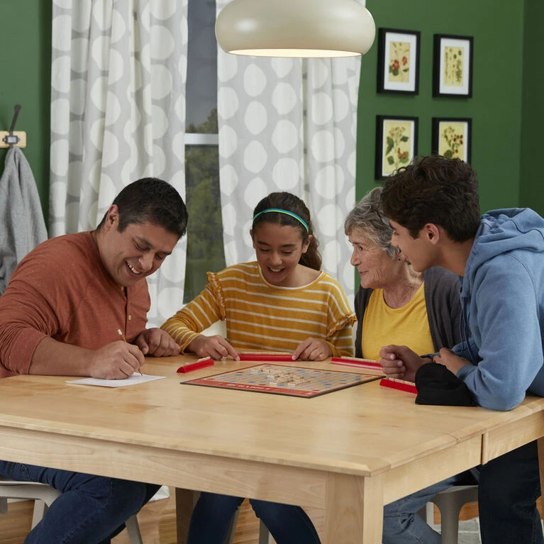 Hasbro Gaming - Scrabble - French Edition - Styles May Vary 5 Hasbro Gaming - Scrabble - French Edition - Styles May Vary - Image 5